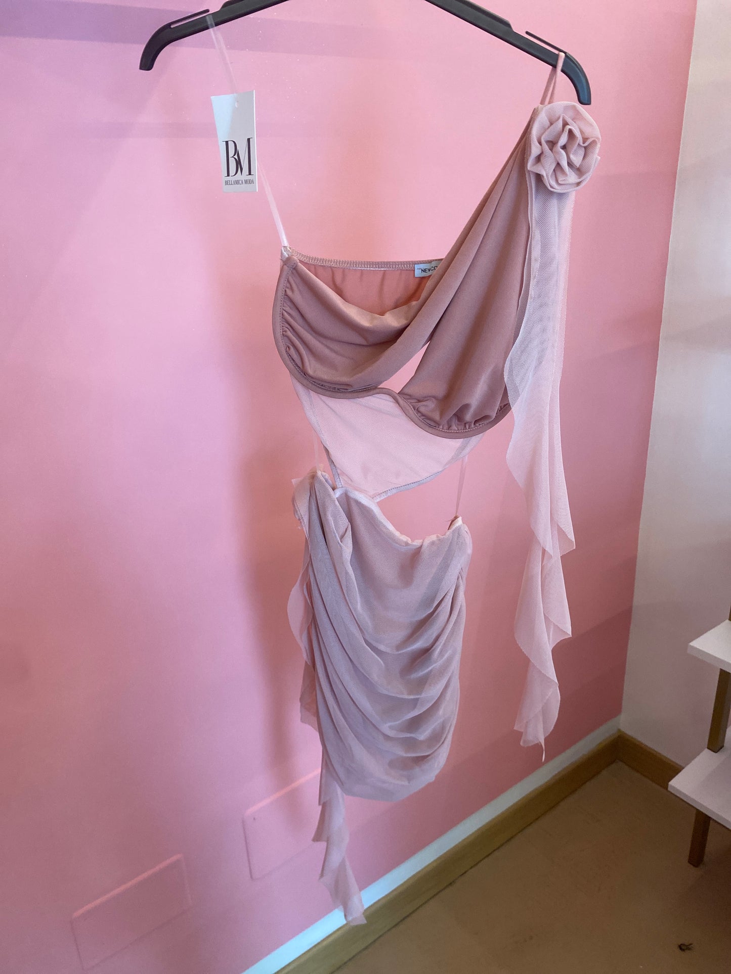 DRESS ROSE