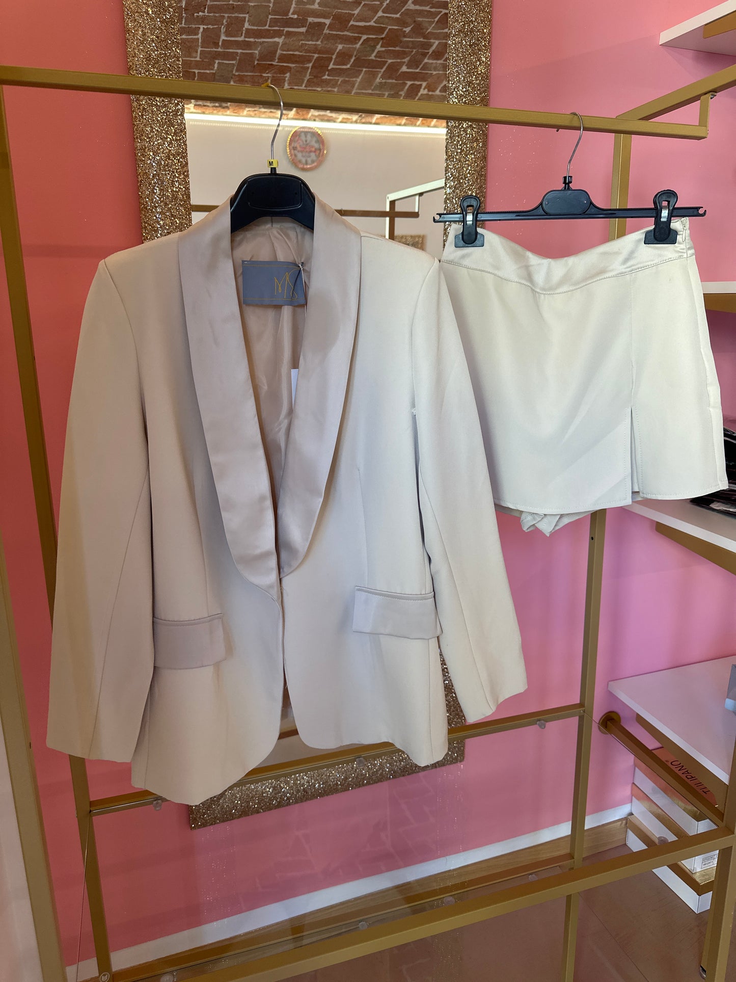 Tailleur pantagonna