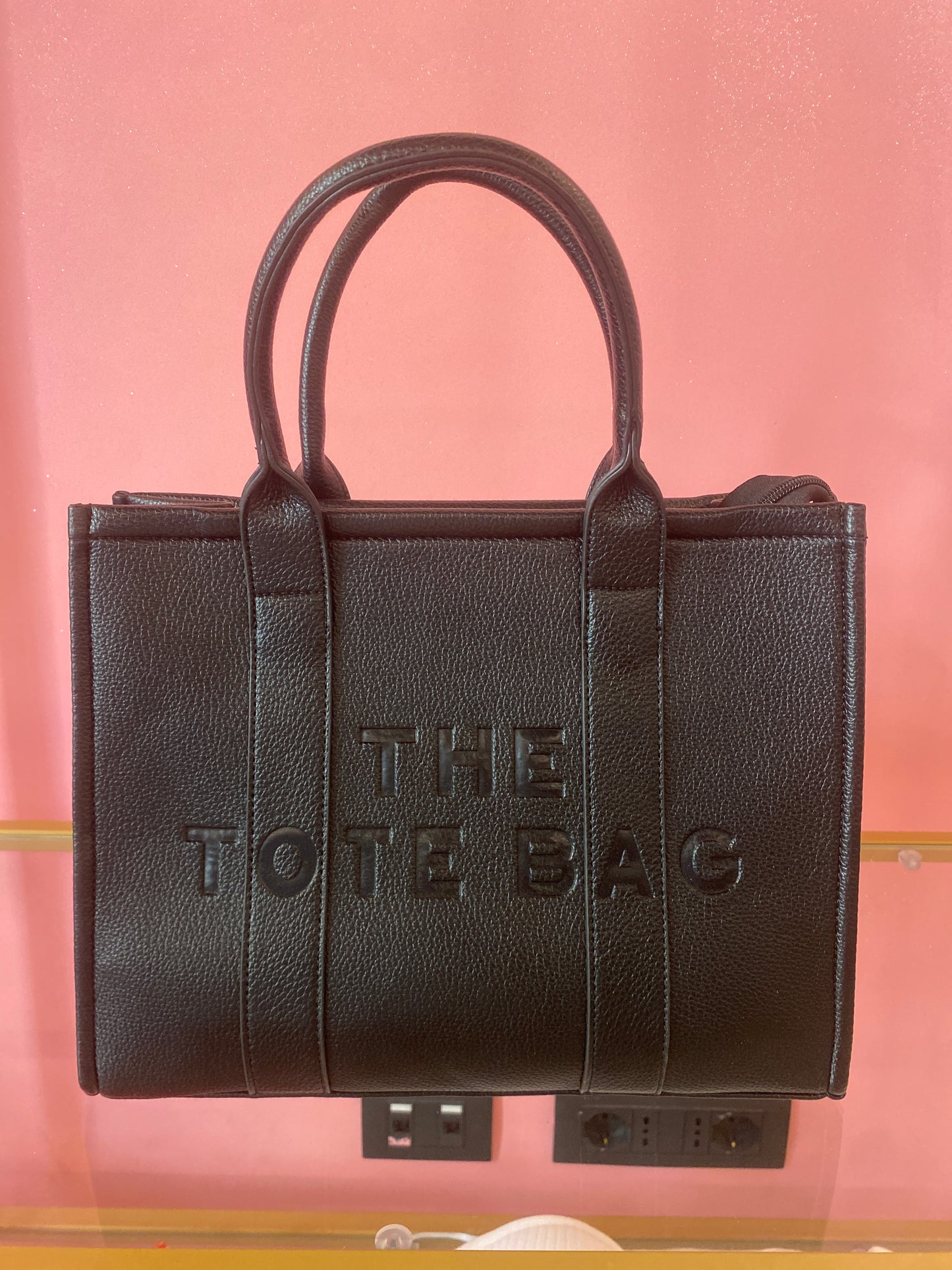 The tote bag