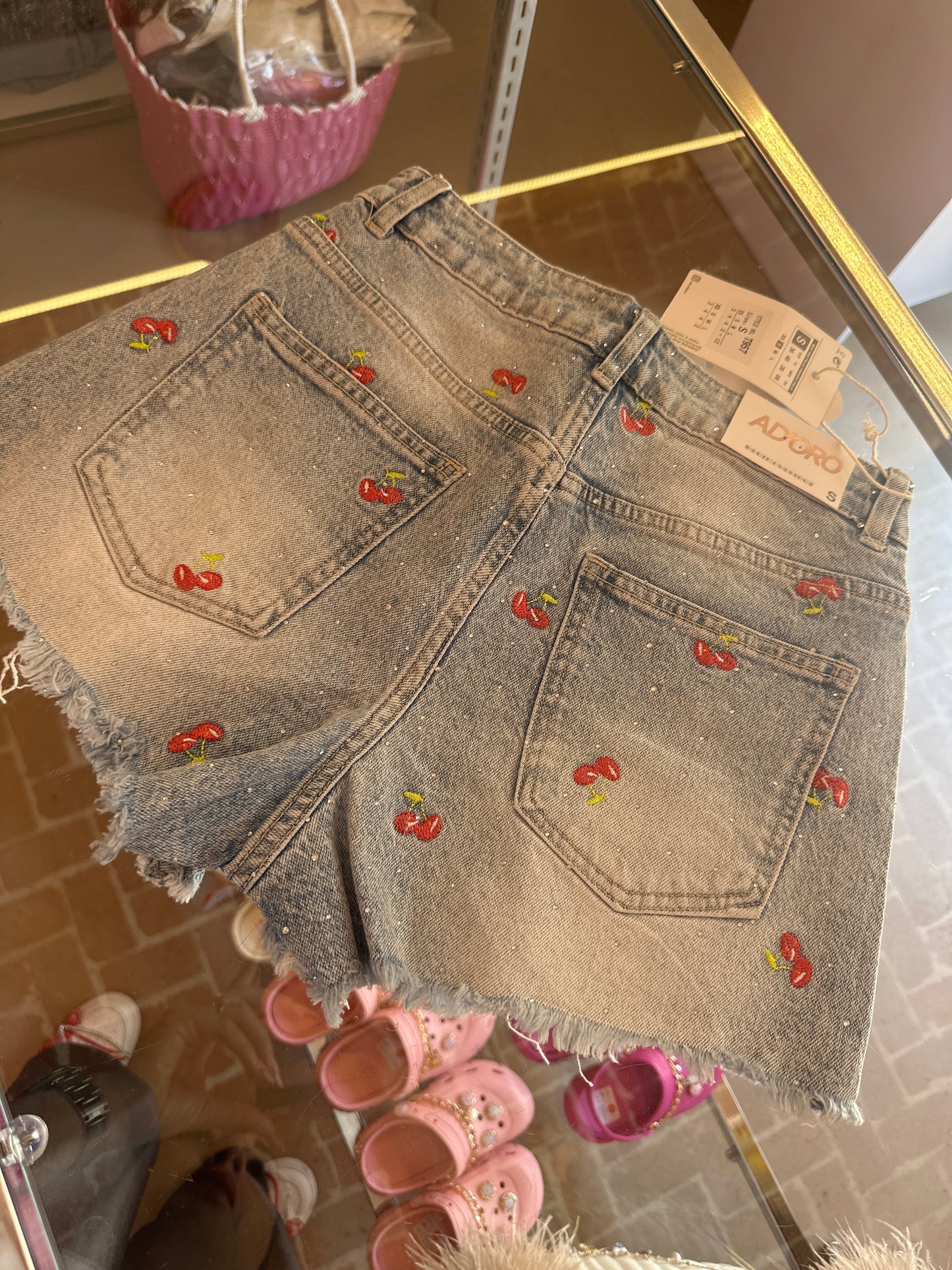 Pantaloncini ciliegia