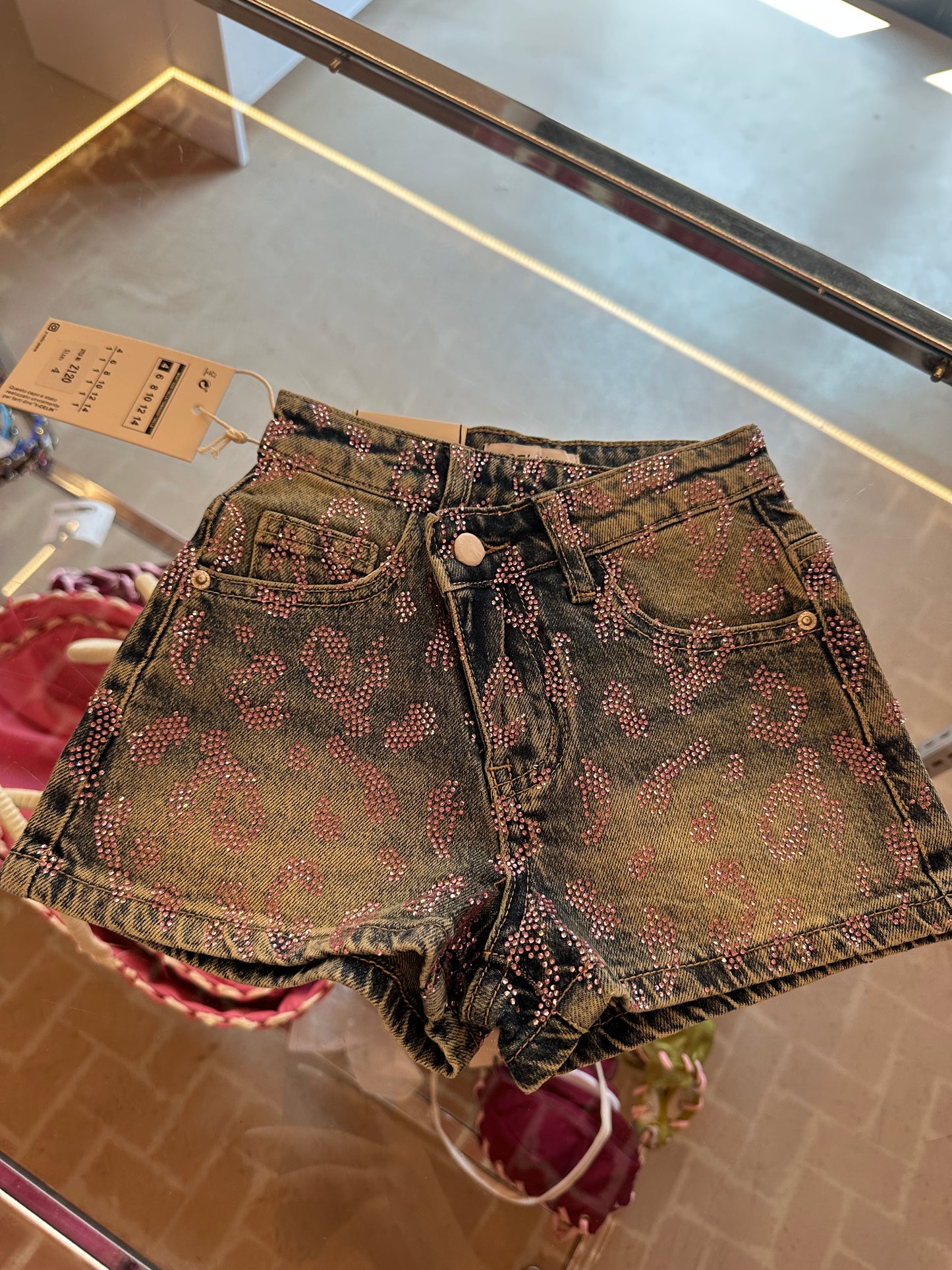Short animalier strass