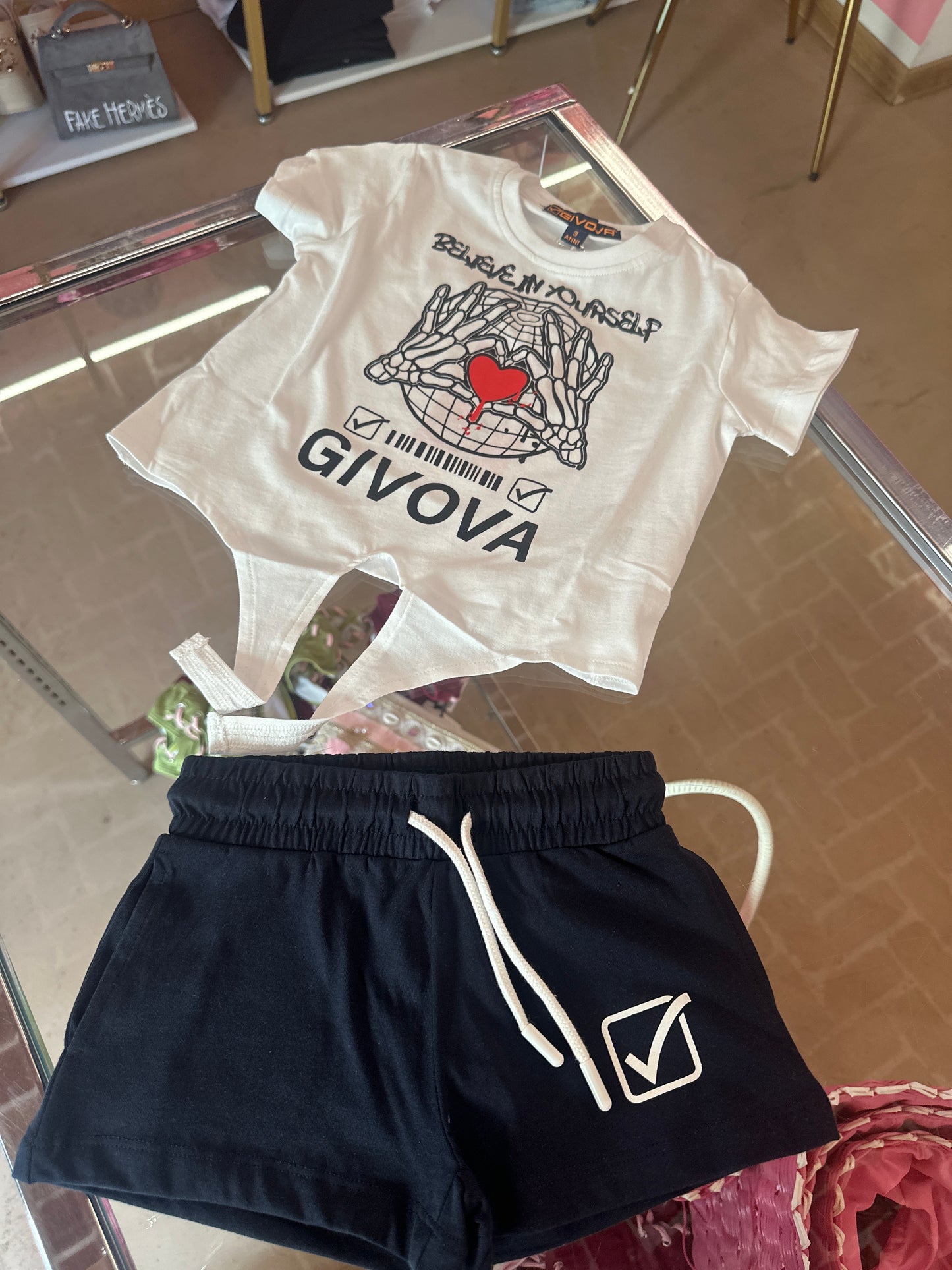 Completo GiVOVA